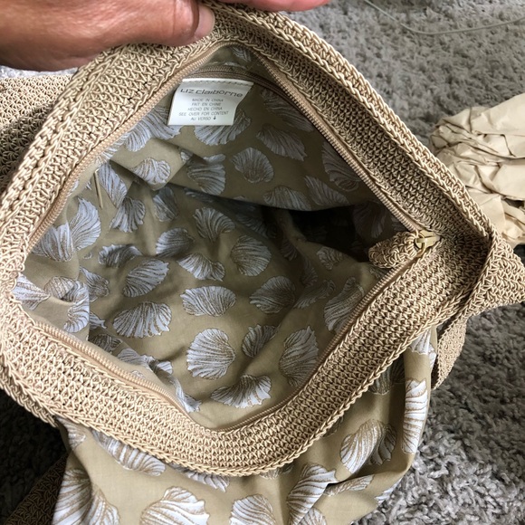 Liz Claiborne Handbags - BNWT Lizclaiborne purse